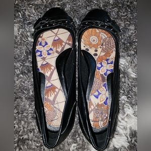 BOC Womens Size 6M Black Flats